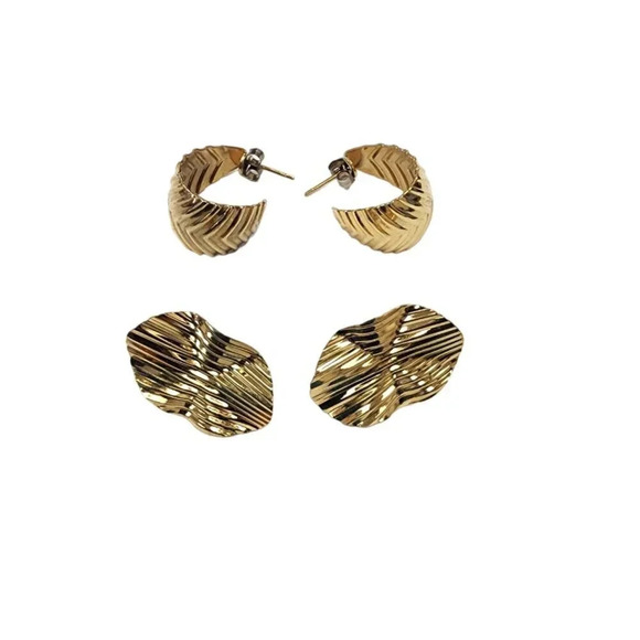 Vintage 60s-70s Textured Stud Earrings Set of Two Gold Tone - Picture 1 of 3